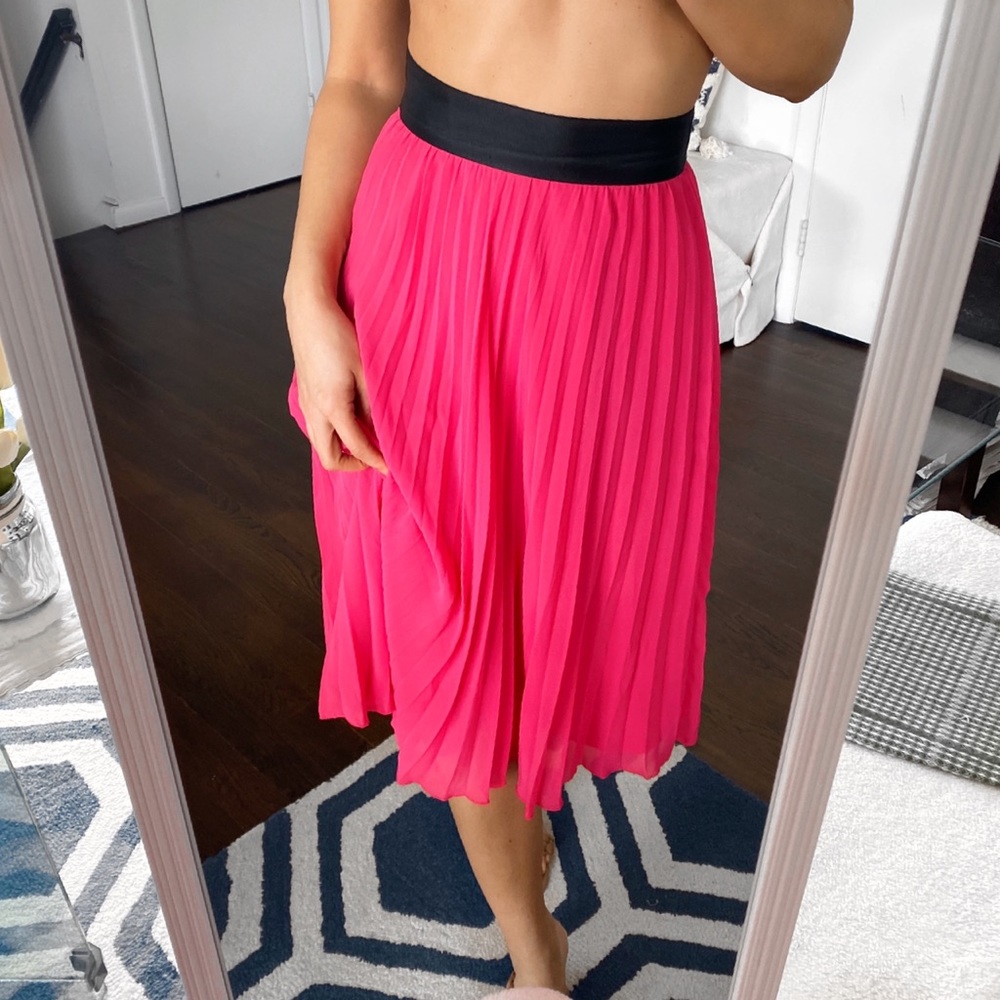 💗 HOT PINK PLEATED HIGH WAIST MAXI SKIRT!
